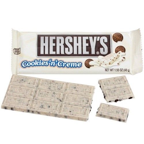 Hershey's Cookies 'n' Creme Bar White Chocolate with Cookie Pieces 43g - Image 3