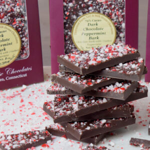 House Brand Chocolate Bark Dark Chocolate with Peppermint 200g Bag
