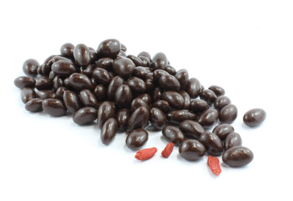 House Brand Chocolate Covered Goji Berries 500g Tub - Image 4