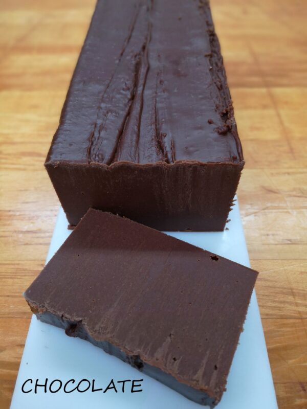 House Brand Chocolate Fudge Plain per 100g (Slab) - Image 2