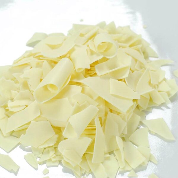 House Brand White Chocolate Shavings 200g Tub - Image 3