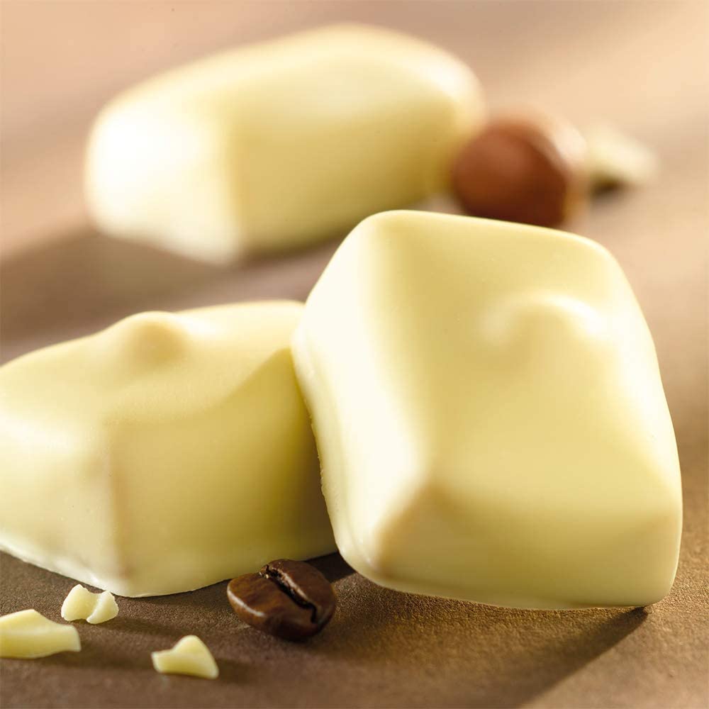 Leonidas Manon Café Pralines White Chocolate & Coffee Cream Bulk per 100g - Image 4